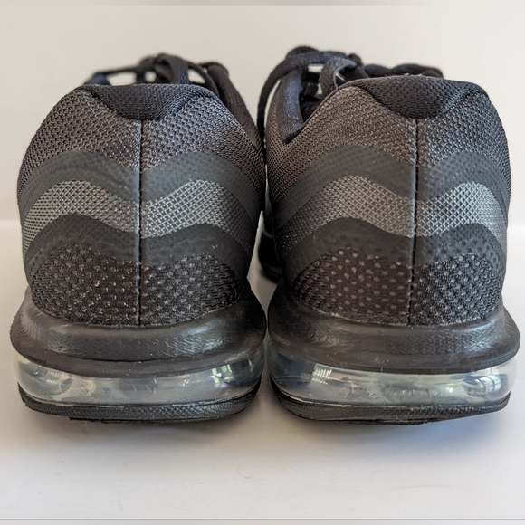 Nike Women's Max Dynasty 2 - Picture 3 of 13